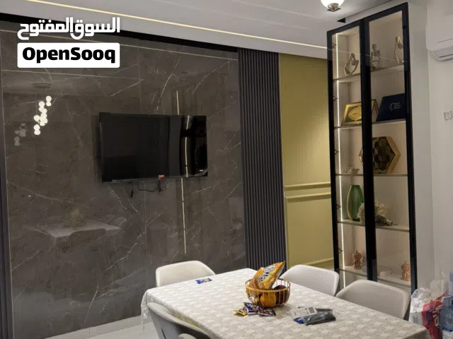 شقة تشطيب فاخر بالأثاث شارع الكندية خلف صاله ليلتي مباشره