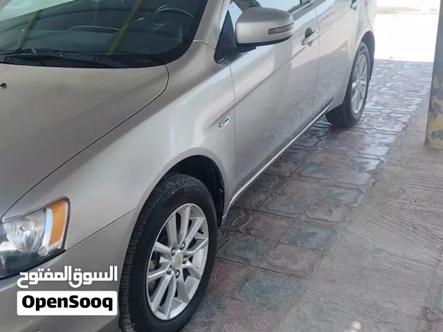 للبيع لانسر 2015