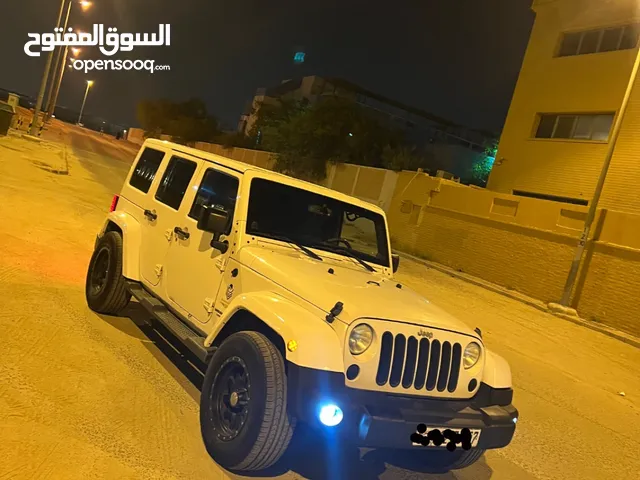 Used Jeep Wrangler in Al Ahmadi