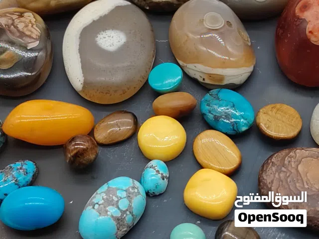 احجار كريمة فصوص مصقولة