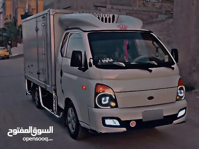 هيونداي بورتر موديل 2012 فحص مع ثلاجة تعمل بكفاءة عالية بحالة ممتازة وجاهزة للعمل فورًا