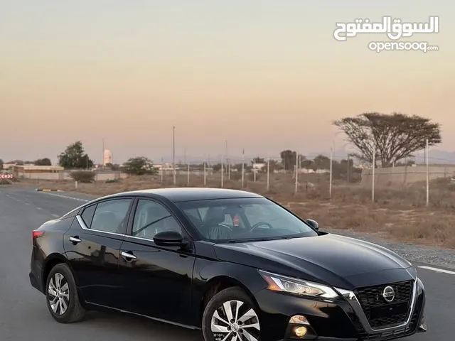 NISSAN ALTIMA 2020 S original airbags. Clean and neat just register and drive with no work required