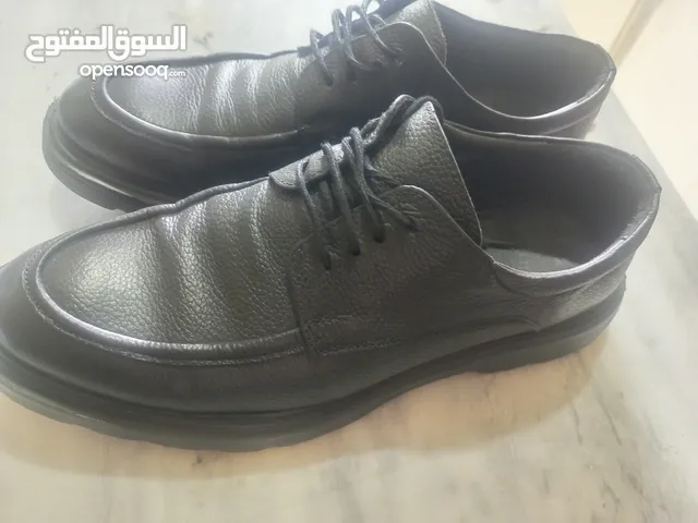 43 Casual Shoes in Zarqa