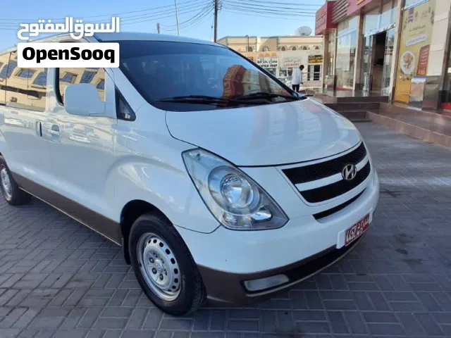 2011, Hyundai, H1, Standard