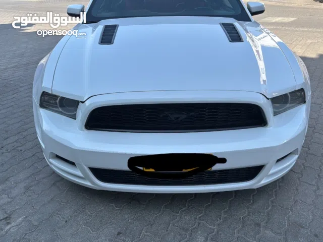 Ford Mustang 2014 V6