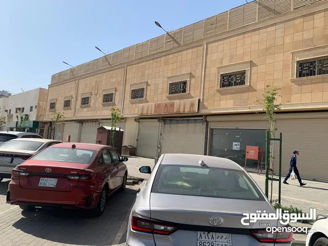 7 محلات للايجار بحى الفيحاء طريق ابو عبيده بن الجراح