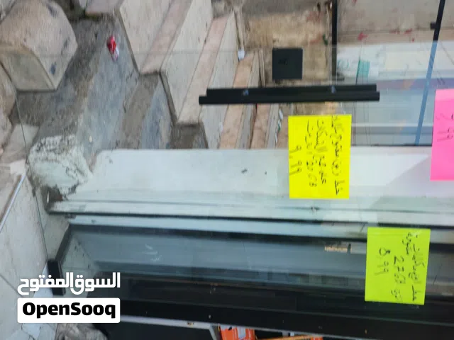 واجهة سكريت وكاله كثر نظيفه مستخدمه اقل من 4 اشهر