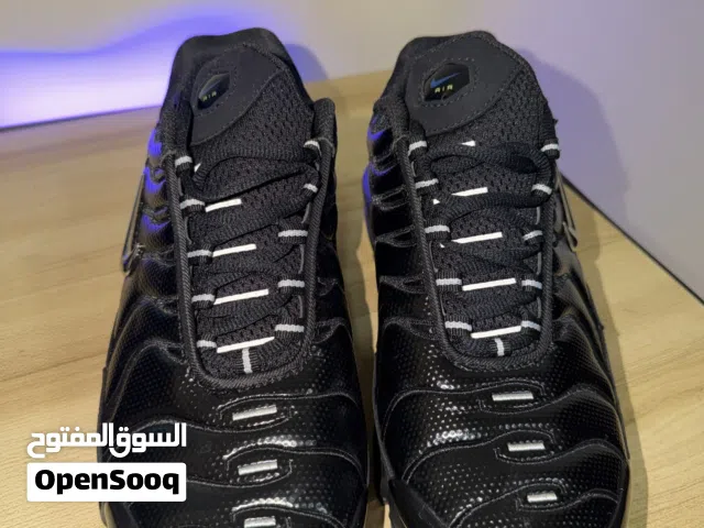 للبيع حذاء Nike Air Max Plus (TN) "Black Chrome" أصلي 100% (جديد تماماً)