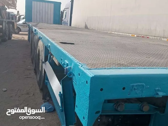 سطحه للبيع الطول 13 متر و60 تعمل على منافيخ ثلاث دناقل سنجل جاهزه للعمل لا تحتاج لاي مصروف كل حاجه