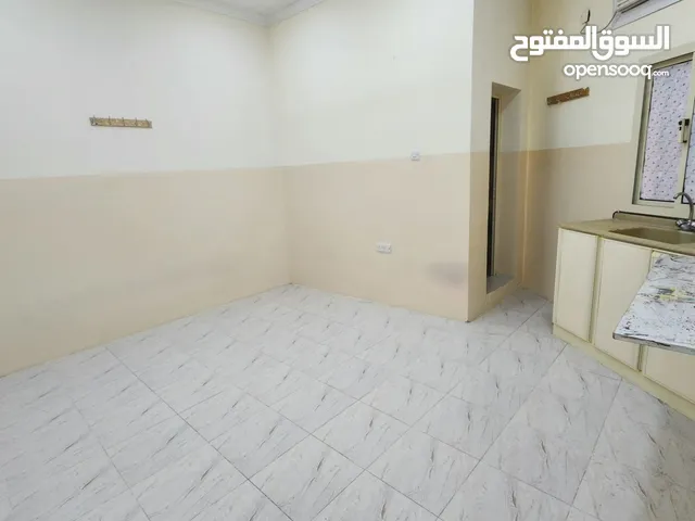Hot Deal for Rent studio flat with including Electricity and water in Muharraq