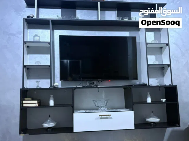 ديكور تلفزيون بحالة الوكالة خشب 18