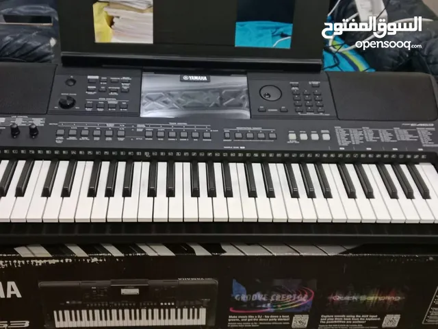 Yamaha Psr E463 keyboard for sale.
