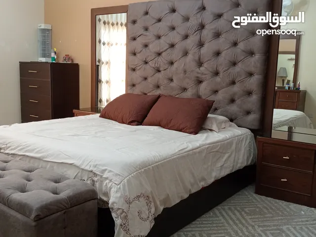 غرفة نوم ماستر بحاله جديدة للمتزوجين