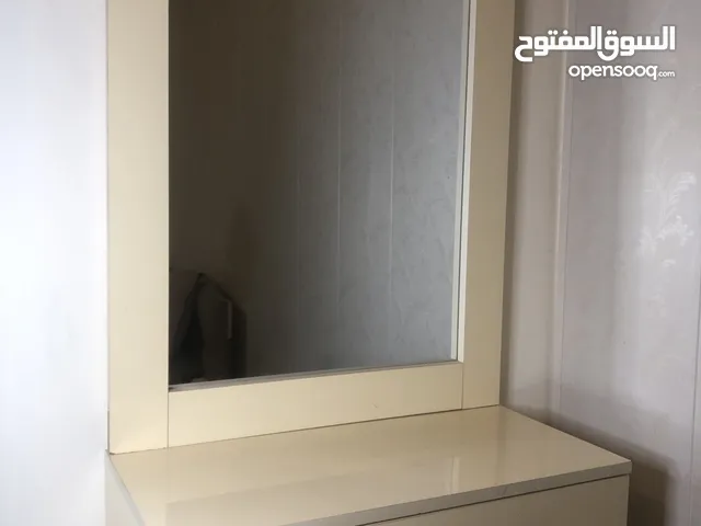 تواليت مستعمل للبيع