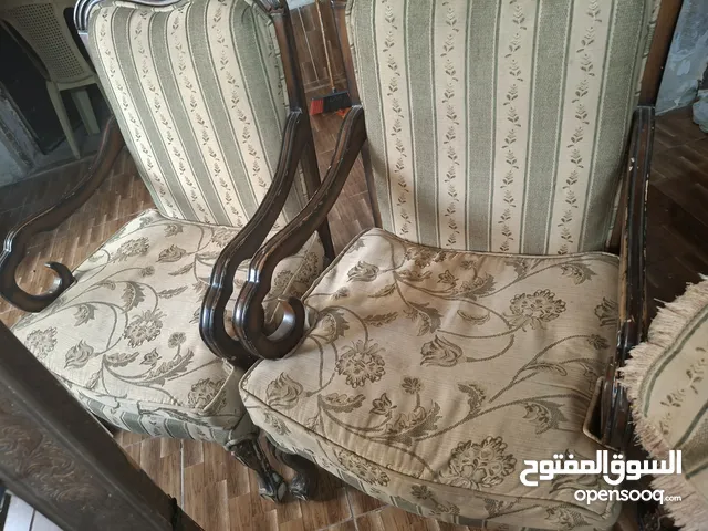 طقم كنب مرتب