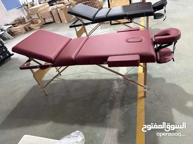 تخت مساج خشب متنقل (محمول) مع حقيبة خاصة له