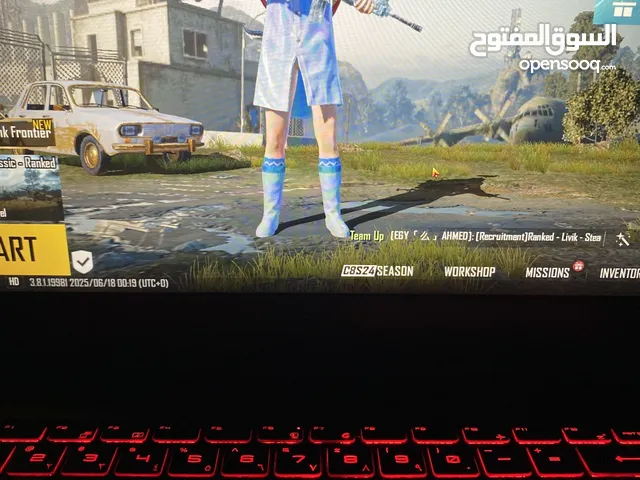 حساب ببجي 205 لفل80 لحساب في امفور ثلجي كيل مسج واشياء حلوه حاولت اصور بدك تفاصيل اكثر ابعتلي علخاص