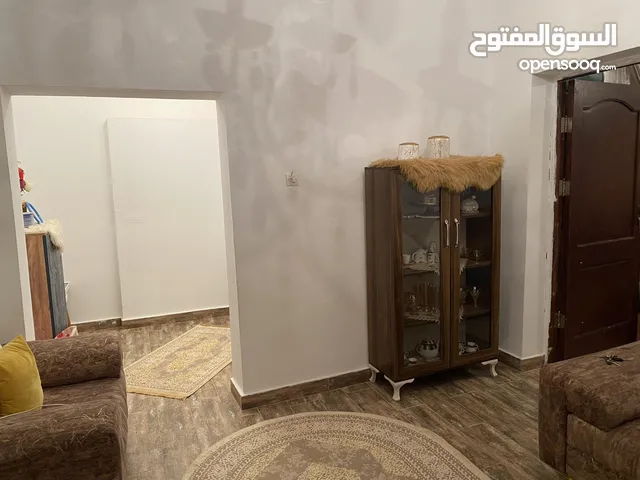 165m2 5 Bedrooms Townhouse for Sale in Tripoli Ghut Shaal