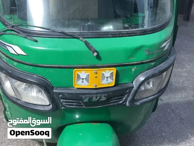 سلام عليكم تكتك للبيع موديل 21 شهر12يوم7 بدي مكفول من صبغ  ولمعجون وراق بدي شوف عين صوليه  محرك لا م