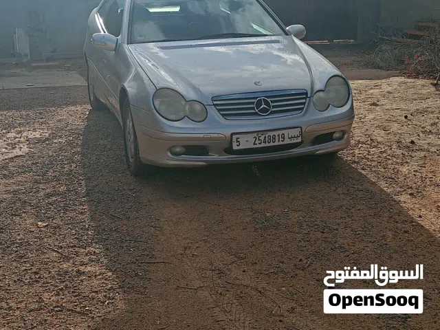 مرسيدس كاكوية كوبية c180