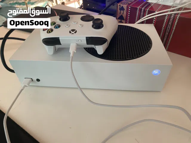 Xbox للبيع مستعمل 3 اشهر بس