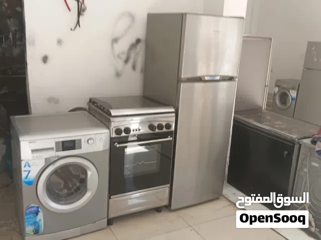 بكج ثلاث قطع بحاله ممتازه ثلاجه هنسز ستيلس ستي 18 قدم اكسسوارات كامله انفرتر بحاله ممتازه غساله بيكو