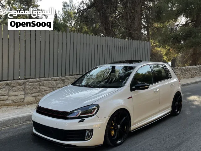 2012 Volkswagen Golf GTI Standard