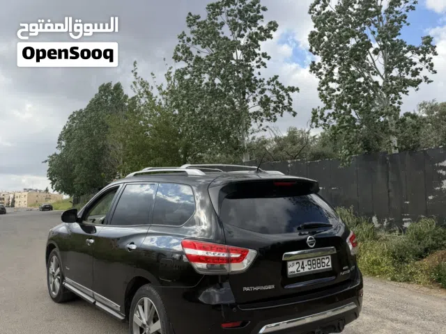2014 نيسان باثفايندر XE