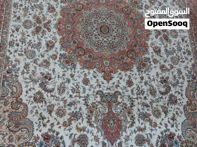 سجادات ایرانية الصنع راقية و جميلة بحالة ممتازة