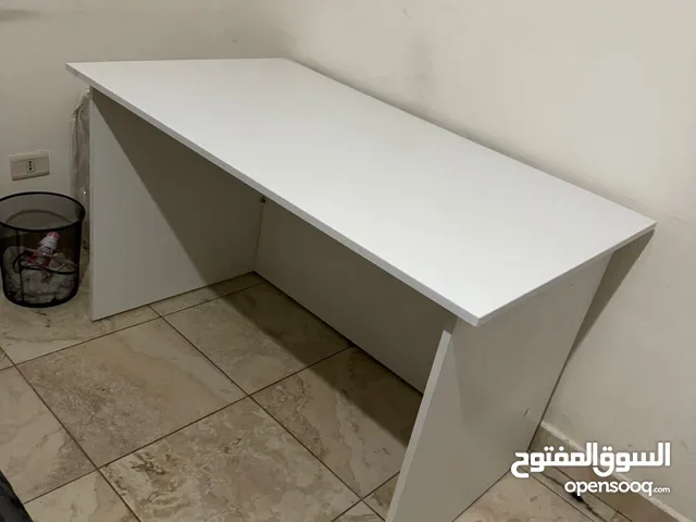مكتب للبيع