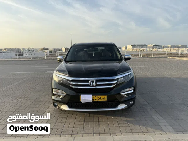 هوندا الدفع الرباعي بابلوت 2018