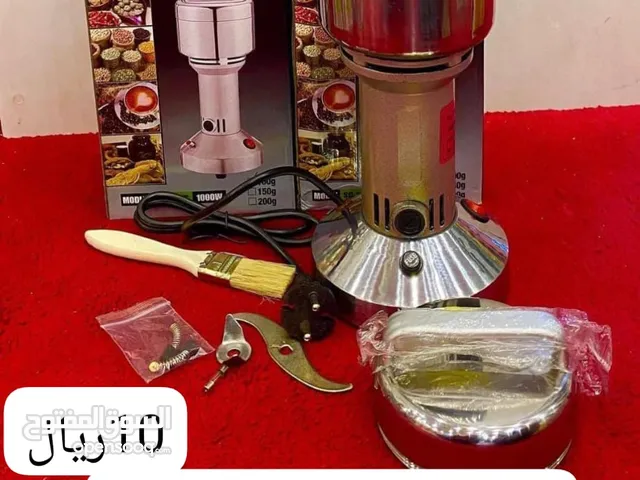 خلاط طحانة قويه جدا نوع ممتاز وفيها وزن ستيل