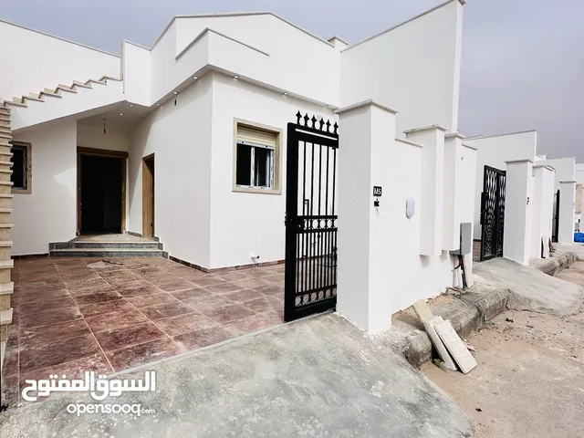 120 m2 3 Bedrooms Townhouse for Sale in Tripoli Ain Zara