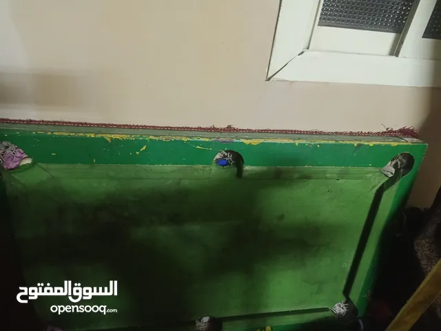 بلياردو صغير 6 بوكيتات طبعا مش رخام هي هي خشب زان
