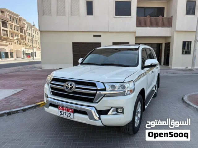 Used Toyota Land Cruiser in Abu Dhabi