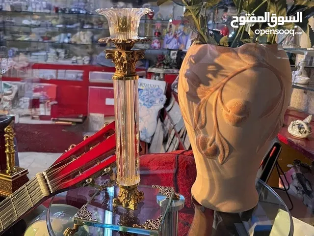 كرستال انجليزي اصلي خزف صيني يدوي لوحات نحاس مصري مورانو إيطالي اصلي ونحاسيات وأشياء تانيه كتيييير