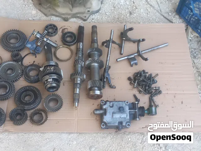 قير سوزوكي قراند فيتارا 2005 للبيع