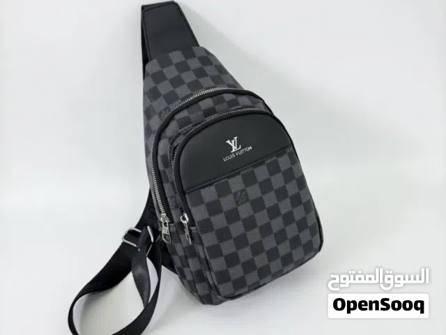 شنط رجالية فخمة – أناقة تعكس شخصيتك