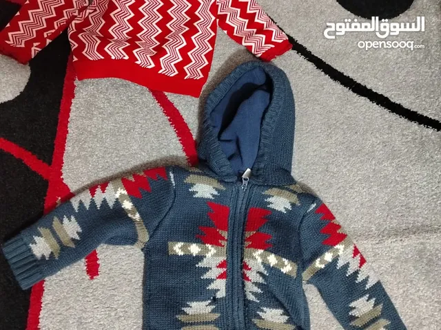 ملابس ولادي اطفال عمر 2 الى3 للبيع 10 دنانير موجود بجامات و قمصان وبوت