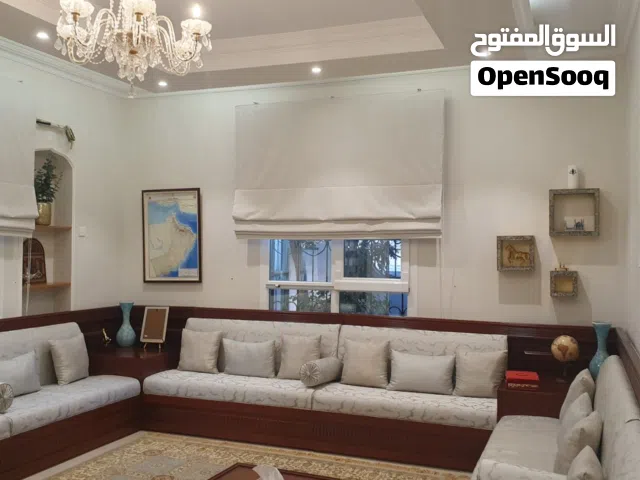 300 m2 5 Bedrooms Townhouse for Rent in Muscat Ansab