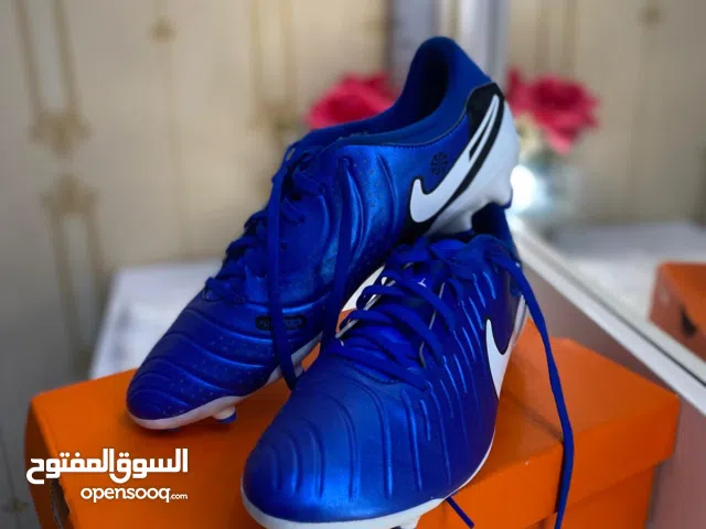 44 Sport Shoes in Manama