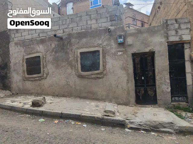 44 m2 2 Bedrooms Townhouse for Sale in Sana'a Hayel St.
