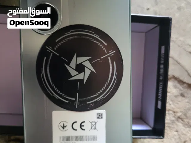 POCO X7 Pro 512GB بحالة ممتازة مع الكرتونة والشاحن الأصلي