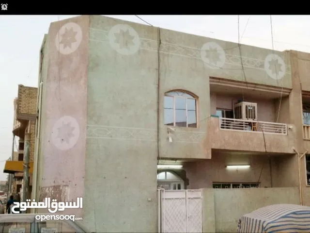 60 m2 More than 6 bedrooms Townhouse for Sale in Baghdad Doli'e