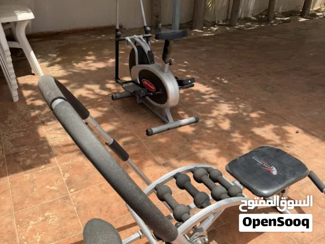 للبيع أجهزة رياضية منزلية بحالة ممتازة ونظيفة جدًا