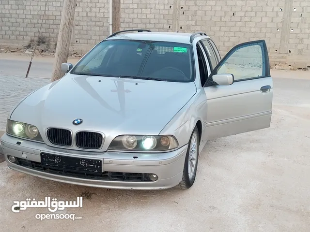 BMW 5 Series 2002 in Benghazi