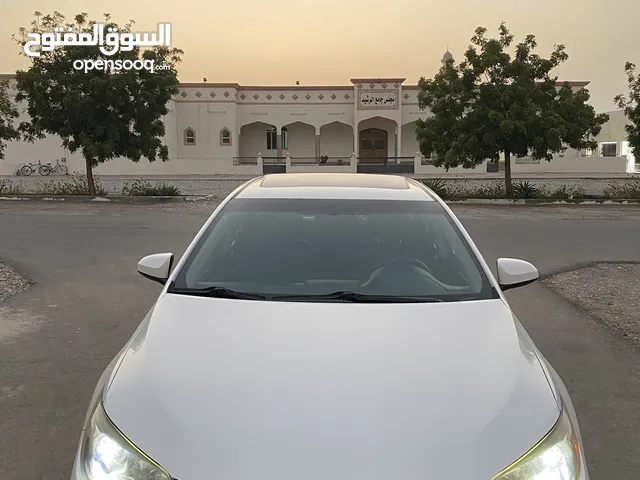Used Toyota Camry in Al Dakhiliya