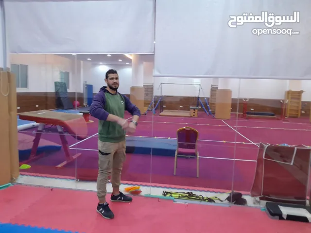 مدرب ياقه بدنيه مدرب شخصي معالج اصابات ومنظم غذائي