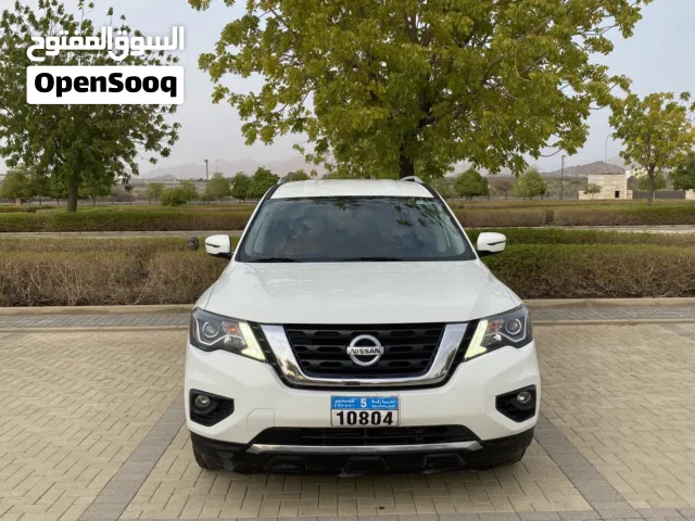 للبيع نيسان باثفيندر