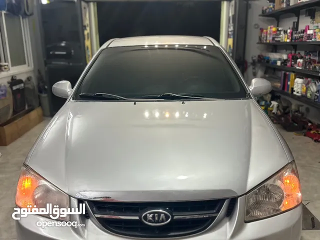 للبيع كيا سيراتو جولد موديل 2006 ماتور 1600 بنزين اتوماتيك تدفئه كراسي تحكم سترينج (فورومايكا من الد